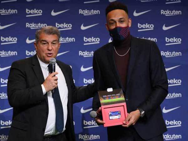 מתרגש בגלל החתמת החלוץ. לאפורטה (GETTY)