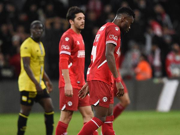 שחקני ב"ש. התקשו לשחק עם שריקות הבוז (ברני ארדוב)