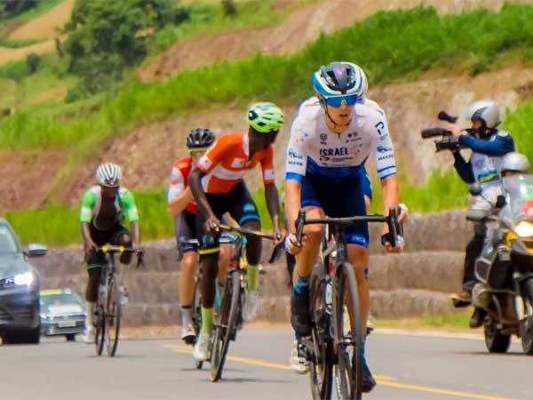 שורס בוקבום