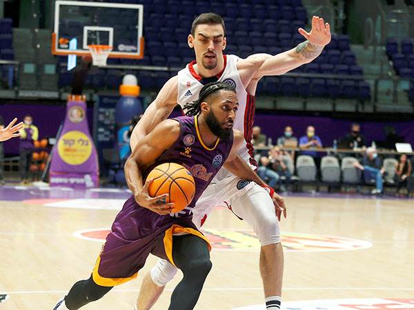 יעבור סדרת בדיקות (אלן שיבר)