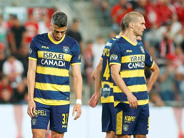 שחקני מכבי מאוכזבים (אלן שיבר)