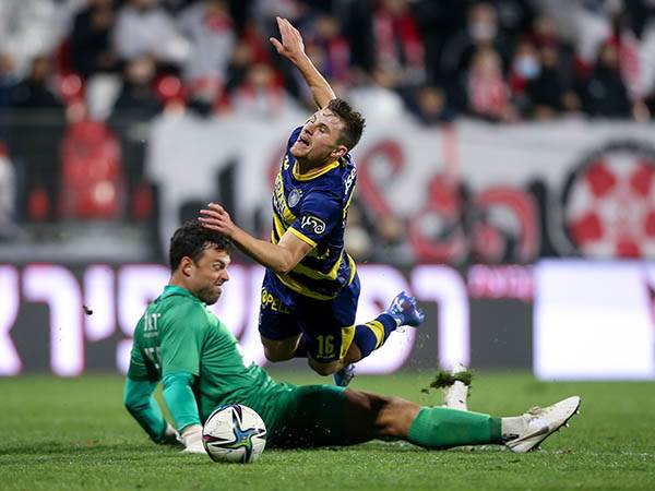 בקבוצה תחרותית, היה לו קשה. קניקובסקי (צילום: מאור אלקסלסי)