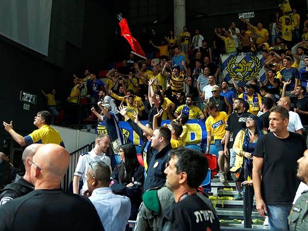 הקהל הצהוב. מכבי ת"א תיענש? (אלן שיבר)