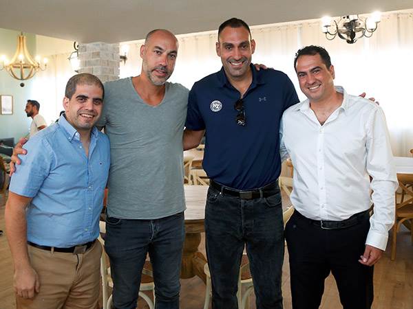 קיבל פרידה ראויה. דן (אלן שיבר)