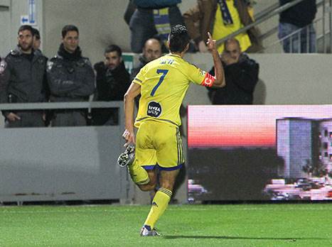 המועמדת מספר 1 (דני מרון)