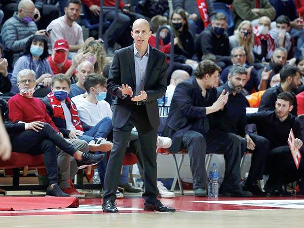 פרנקו. בונה סגל חדש (אלן שיבר)