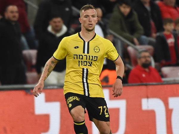 יממה קריטית. קארצב (ברני ארדוב)