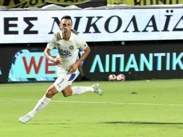 זהבי. פורע שטרות (אתר מכבי ת"א)