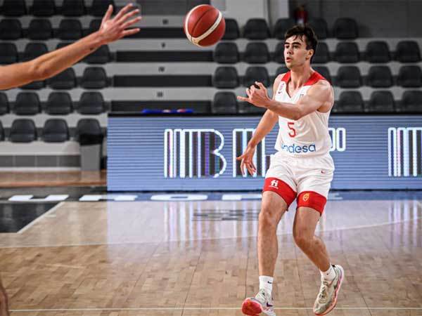 מעבר מעניין. נונייס (FIBA)