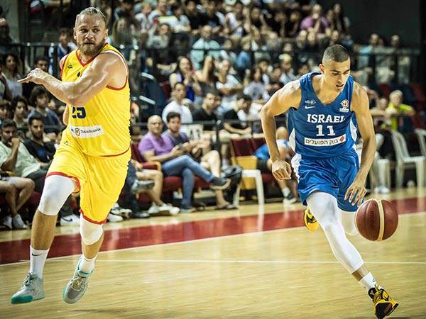 מדר בפעולה (עודד קרני)