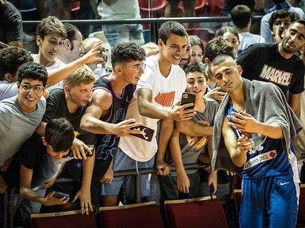 ההכנה ננעלה (עודד קרני)