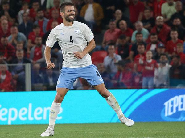 יהיה כשיר לאלבניה? ויטור (אלן שיבר)