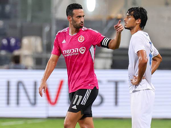 המנהיג של הפועל. איינבינדר (דני מרון)