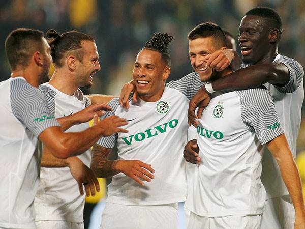 החילופים במחצית הכריעו (אלן שיבר)