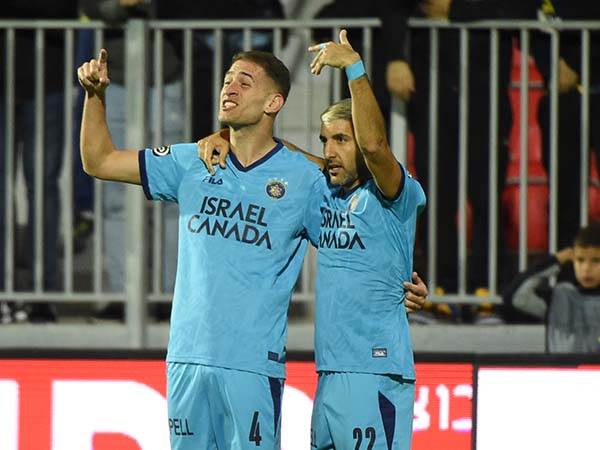 בעיטה של סבוריט חתמה את התוצאה והפכה לעצמי של חוטבא (ברני ארדוב)