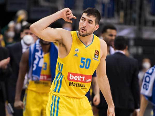 להט בקלאץ' (GETTY)