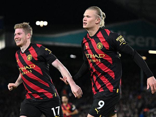 שערים 19 ו-20 בליגה. הולאנד (GETTY)