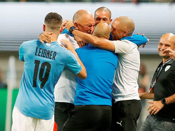 חזרה לערב הגדול של ישראל בבלומפילד (אלן שיבר)