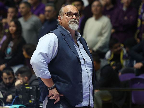 דז'יקיץ' מנגד (דני מרון)