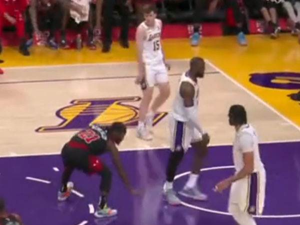 “Too small”: Watch Beverly sting LeBron – Sport 5