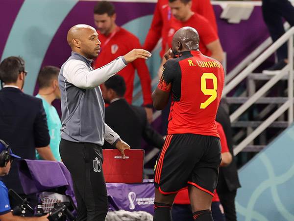 הנרי ולוקאקו. תמונה שנחרטה אצל הצופים (Michael Steele/Getty Images)