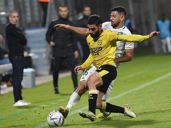 יניף גביע? (ברני ארדוב)