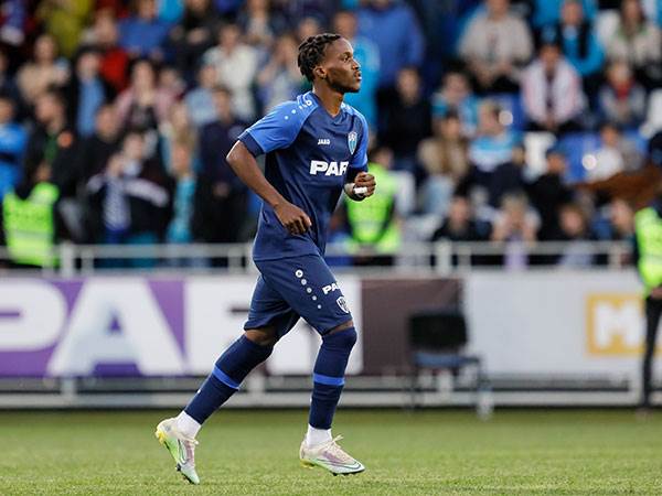 הקריירה החלה לנסוק בשורות ניז'ני (GETTY)