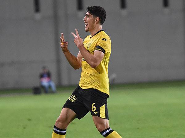 ימריא עם נתניה. גנדלמן (ברני ארדוב)