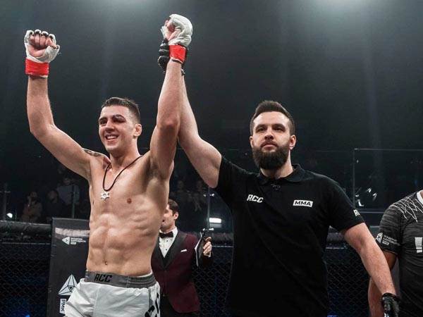 חייך כל הדרך אל הניצחון. סמוטריצקי (RCC)