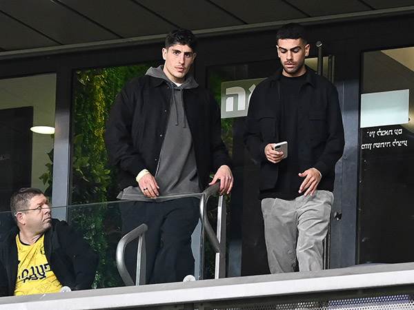 גנדלמן ושלמה ראו מהיציע את קבוצתם לשעבר מרשימה (ברני ארדוב)