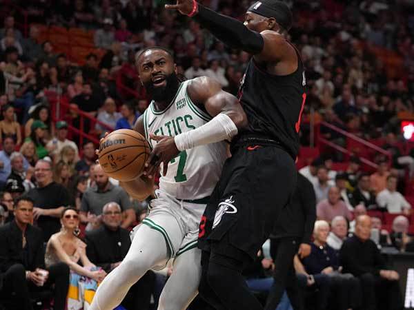 Eric Espada/NBAE via Getty Images