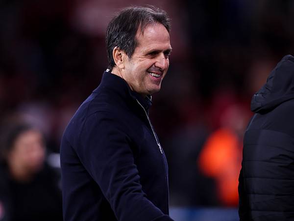 רוני לוי. מוערך מקיר לקיר (מאור אלקסלסי)