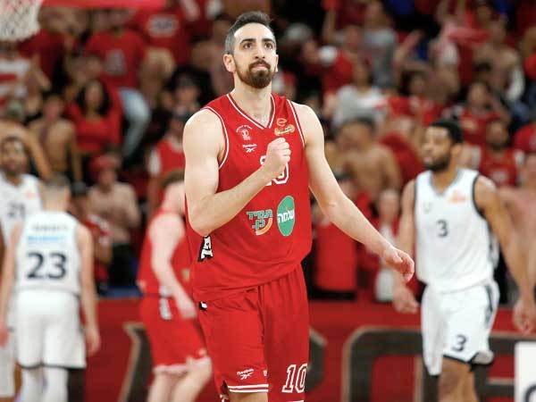 בר טימור. יחגוג אליפות וזכייה ביורוקאפ? (אלן שיבר)