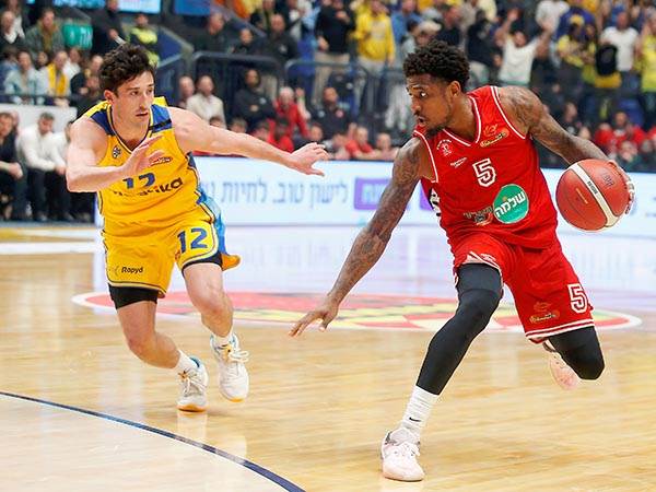 מנפורד. פרנקו הגדיר זאת כ“פצצה לפרצוף“ (אלן שיבר)