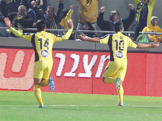 שנים יפות על הדשא (אלן שיבר)