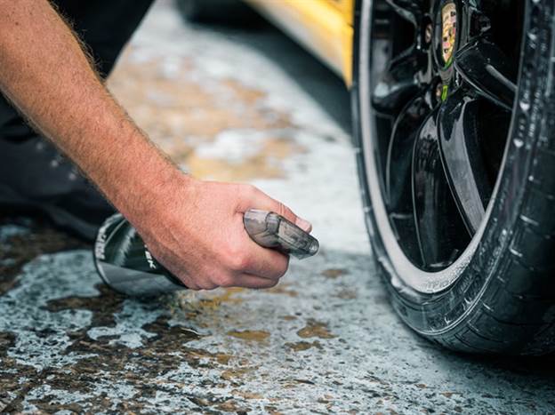 חומרים הגורמים להחלקה