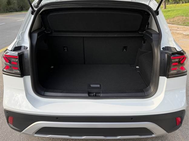 385 ליטר בתא המטען, אם תוותרו על מרווח הרגליים בשורה השנייה תקבלו 455 ליטר