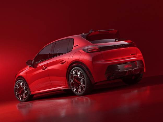 לטענת פיג`ו החישוקים מזכירים את אלו של ה-205 GTi האייקונית