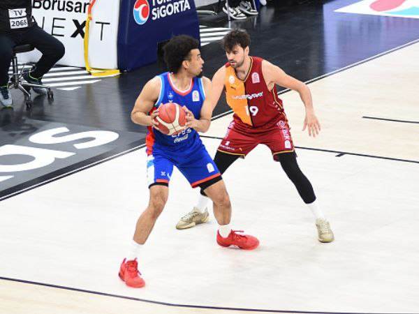 ג`ורדן נוורה שחתם לאחרונה בכוכב. השוק ביורוליג דל (Getty)