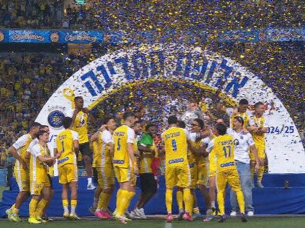 מכבי ת“א. זכתה בטוטו ואז גם באליפות (אלן שיבר)