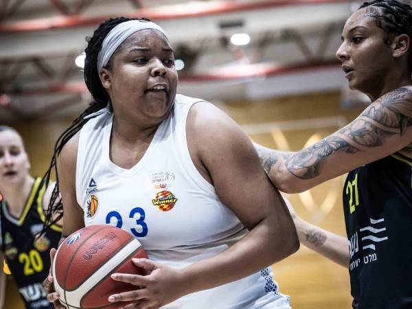 (עודד קרני, מנהלת הליגה לנשים)