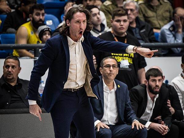 לא יכול למעוד יותר. עידן אבשלום (אלן שיבר)