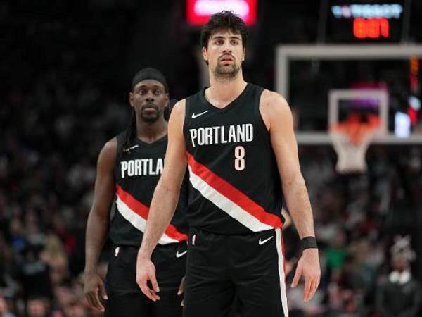 דני אבדיה וג`רו הולידיי. הבלייזרס יעברו עיר? (GETTY)