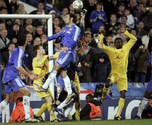 הגנת לבסקי מול ריקרדו קראבליו (Getty)