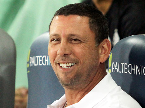 ניר קלינגר שוב בהפועל חיפה