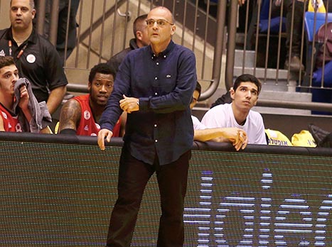 נותר הפעם רק עם המחמאות. בית הלחמי (אלן שיבר)