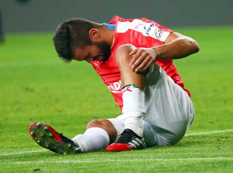 ב"ש עוקבת בדאגה (דני מרון)