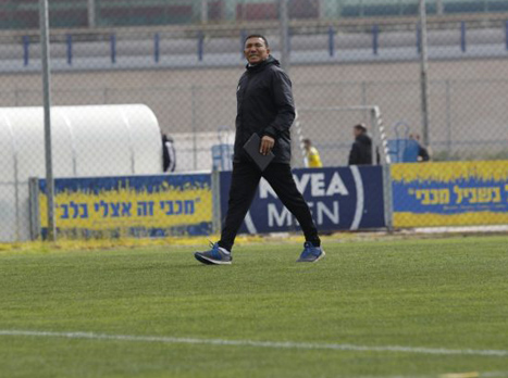 נראה שהוא מבסוט. וידיגאל (האתר של מכבי ת"א)