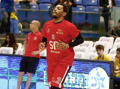 פוגש את הקבוצה הישראלית הראשונה שלו. ליונס (מנהלת הליגה)