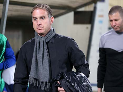 "ניצחון מר", קשטן (אנצ'ו גוש)